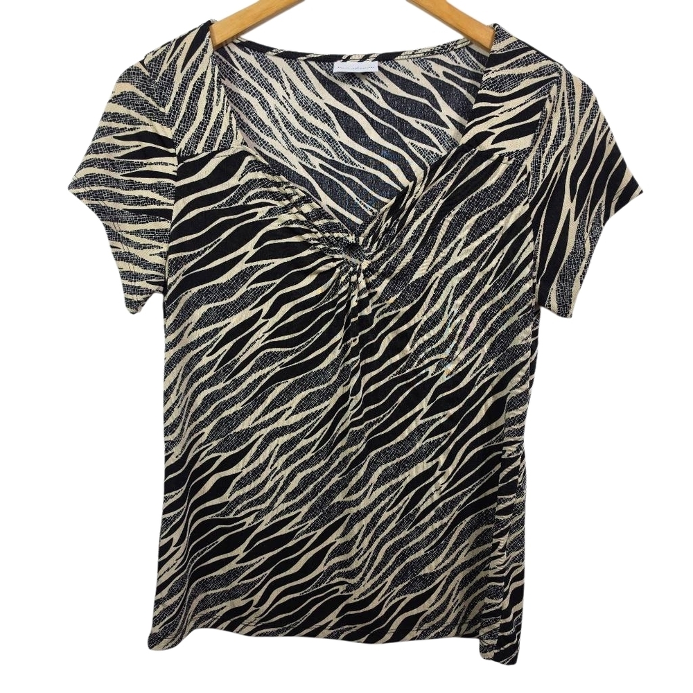 Jaclyn Smith Black and Cream Zebra-Print Twist V-Neck Short Sleeve Top Size M